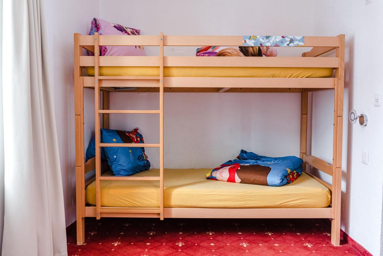 Family Hotel Desiree Grächen Екстериор снимка